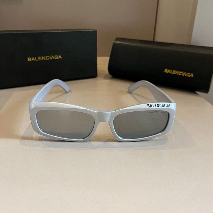 Top Quality B*alenciaga Glasses