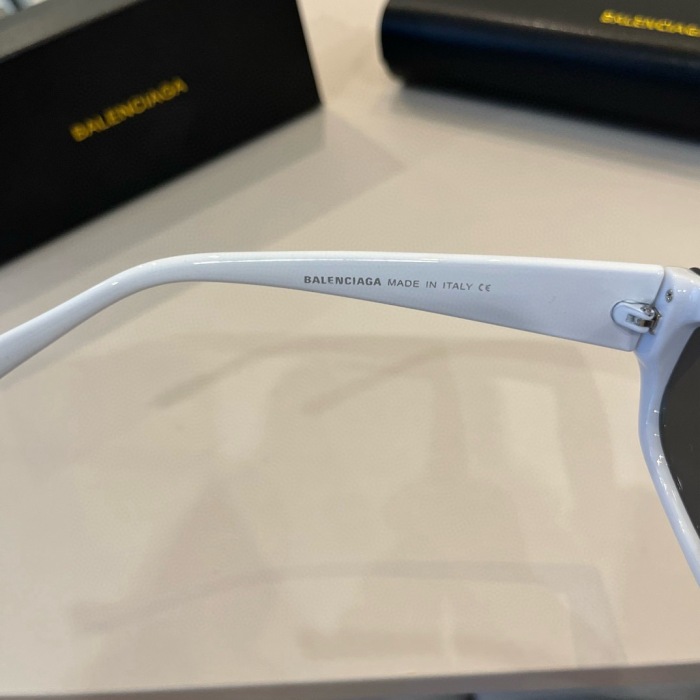 Top Quality B*alenciaga Glasses