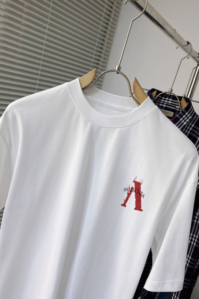Men Women T-shirt  Top Quality maikesneakers