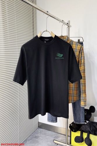 Men Women T-shirt  Top Quality maikesneakers