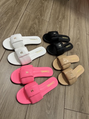 Women Top Quality C*hanel shoes