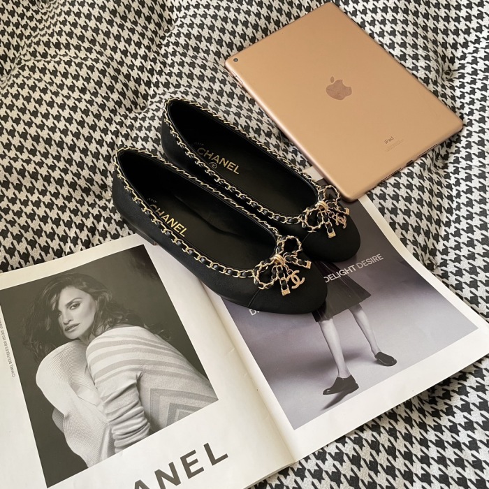 Women Top Quality C*hanel shoes