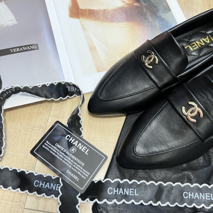 Women Top Quality C*hanel shoes