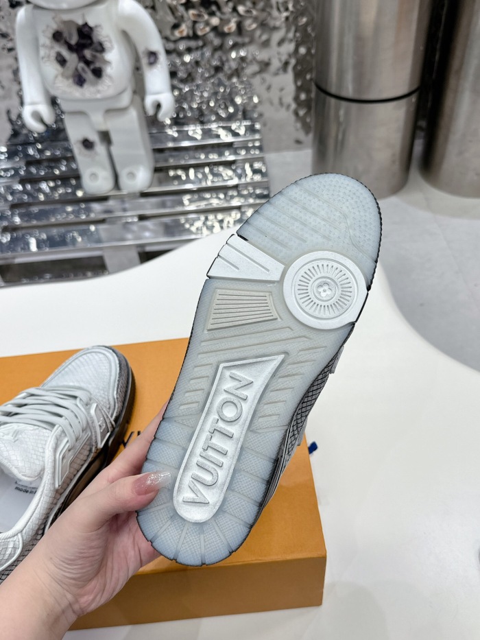 Men  Women  L*ouis V*uitton   Top Sneaker L*V Trainer size 35-46