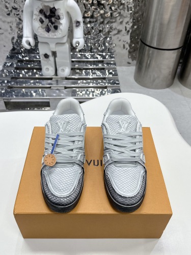 Men  Women  L*ouis V*uitton   Top Sneaker L*V Trainer size 35-46