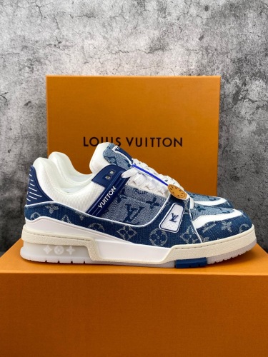 Men  Women  L*ouis V*uitton   Top Sneaker L*V Trainer size 35-46