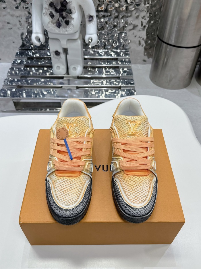 Men  Women  L*ouis V*uitton   Top Sneaker L*V Trainer size 35-46
