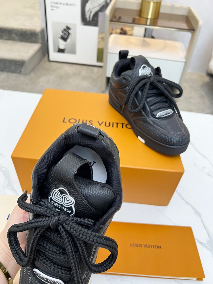 Men  Women  L*ouis V*uitton   Top Sneaker L*V Trainer size 35-46