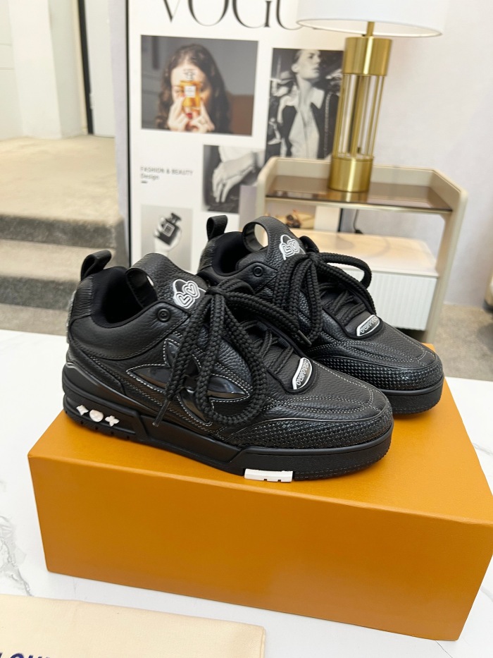 Men  Women  L*ouis V*uitton   Top Sneaker L*V Trainer size 35-46