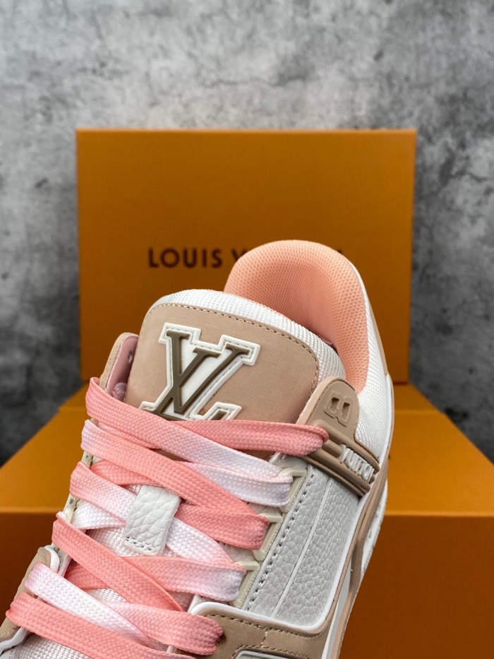 Men  Women  L*ouis V*uitton   Top Sneaker L*V Trainer size 35-46