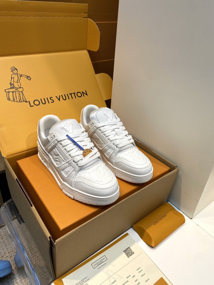 Men  Women  L*ouis V*uitton   Top Sneaker L*V Trainer size 35-46