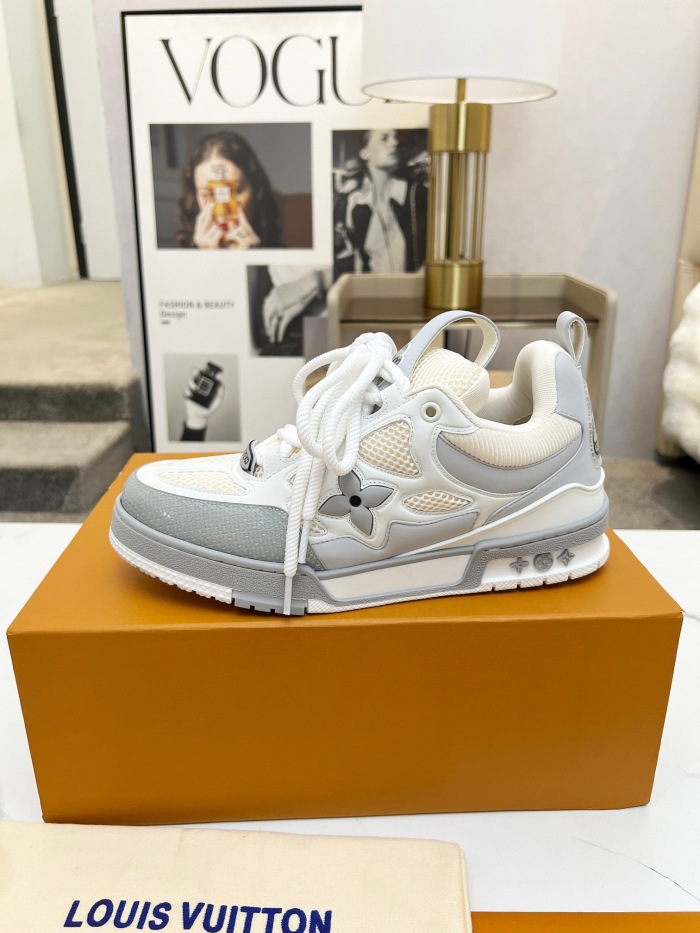 Men  Women  L*ouis V*uitton   Top Sneaker L*V Trainer size 35-46