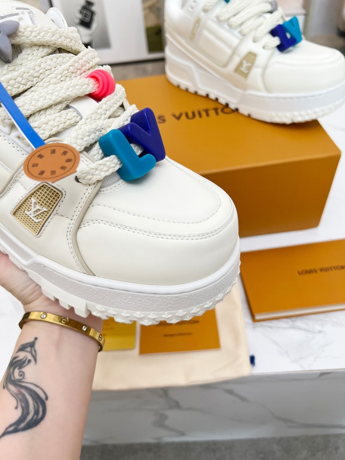 Men  Women  L*ouis V*uitton   Top Sneaker L*V Trainer size 35-46