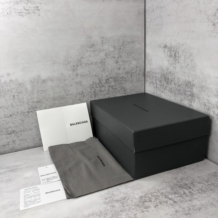 Men size 38-45 B*alenciaga  Top quality 1:1 Sneaker