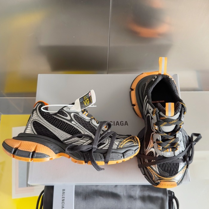 WOMEN SIZE 35-39 Men SIZE 39-45 B*alenciaga Sneaker  Top quality 1:1
