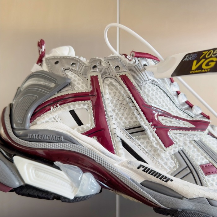 WOMEN SIZE 35-39 Men SIZE 39-45 B*alenciaga Sneaker  Top quality 1:1