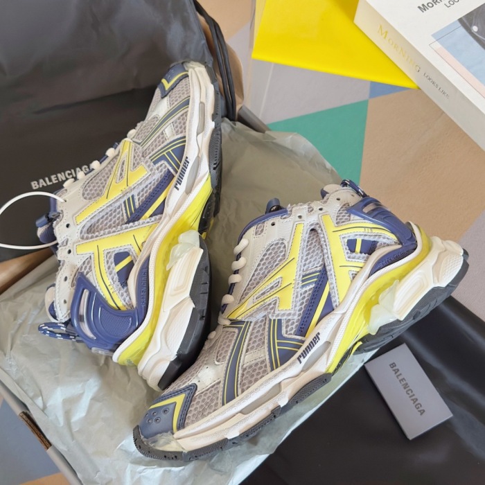 WOMEN SIZE 35-39 Men SIZE 39-45 B*alenciaga Sneaker  Top quality 1:1