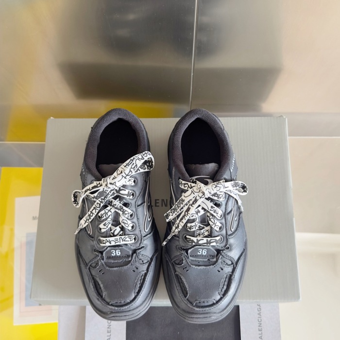 WOMEN SIZE 35-39 Men SIZE 39-45 B*alenciaga Sneaker  Top quality 1:1