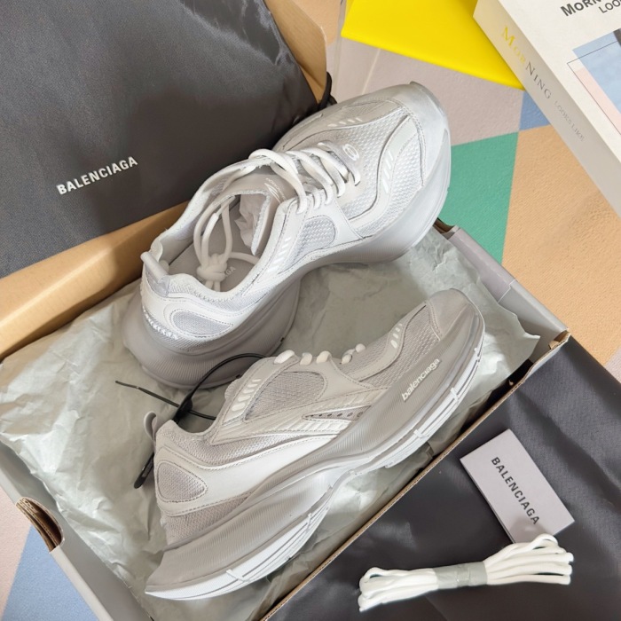 WOMEN SIZE 35-39 Men SIZE 39-45 B*alenciaga Sneaker  Top quality 1:1