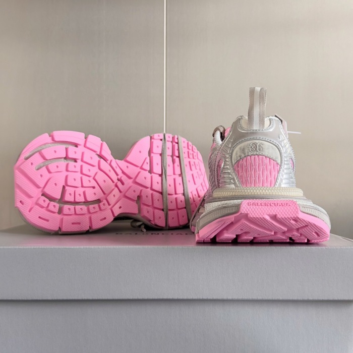 WOMEN SIZE 35-39 Men SIZE 39-45 B*alenciaga Sneaker  Top quality 1:1