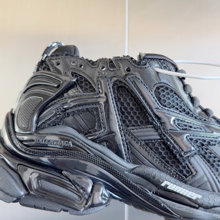 WOMEN SIZE 35-39 Men SIZE 39-45 B*alenciaga Sneaker  Top quality 1:1