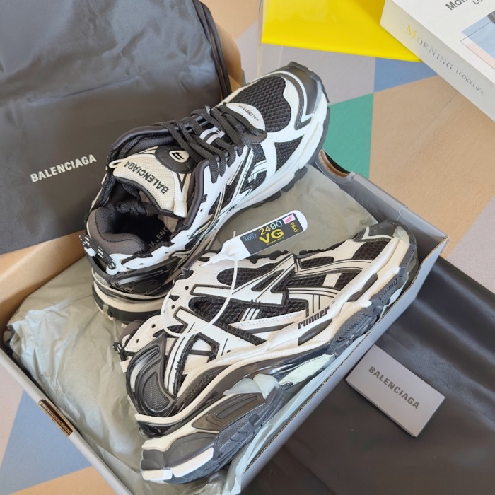 WOMEN SIZE 35-39 Men SIZE 39-45 B*alenciaga Sneaker  Top quality 1:1