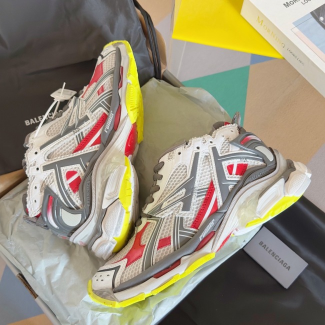 WOMEN SIZE 35-39 Men SIZE 39-45 B*alenciaga Sneaker  Top quality 1:1