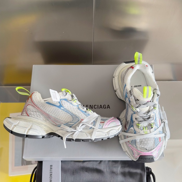 WOMEN SIZE 35-39 Men SIZE 39-45 B*alenciaga Sneaker  Top quality 1:1