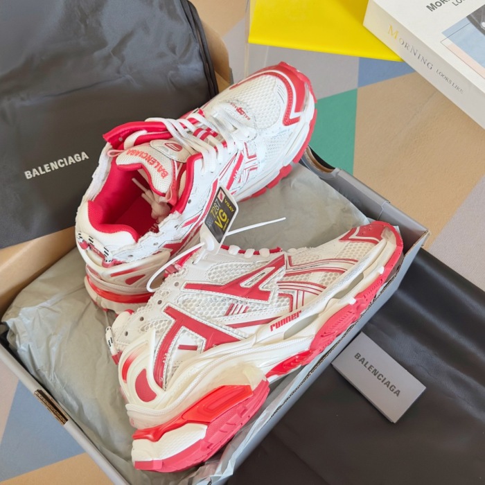 WOMEN SIZE 35-39 Men SIZE 39-45 B*alenciaga Sneaker  Top quality 1:1