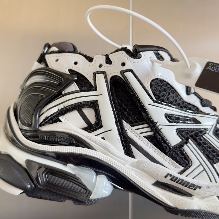 WOMEN SIZE 35-39 Men SIZE 39-45 B*alenciaga Sneaker  Top quality 1:1