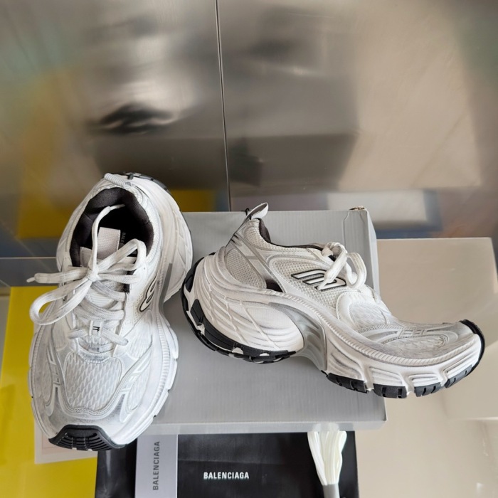 WOMEN SIZE 35-39 Men SIZE 39-45 B*alenciaga Sneaker  Top quality 1:1