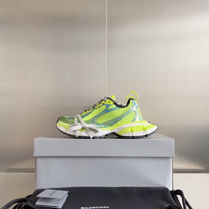 WOMEN SIZE 35-39 Men SIZE 39-45 B*alenciaga Sneaker  Top quality 1:1