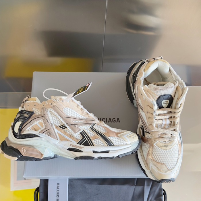 WOMEN SIZE 35-39 Men SIZE 39-45 B*alenciaga Sneaker  Top quality 1:1