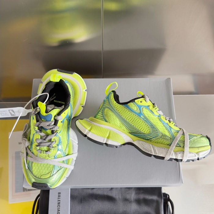 WOMEN SIZE 35-39 Men SIZE 39-45 B*alenciaga Sneaker  Top quality 1:1