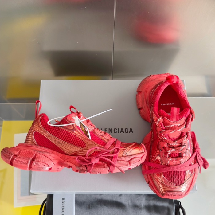 WOMEN SIZE 35-39 Men SIZE 39-45 B*alenciaga Sneaker  Top quality 1:1