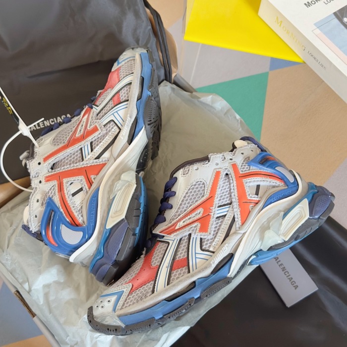 WOMEN SIZE 35-39 Men SIZE 39-45 B*alenciaga Sneaker  Top quality 1:1