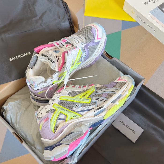 WOMEN SIZE 35-39 Men SIZE 39-45 B*alenciaga Sneaker  Top quality 1:1