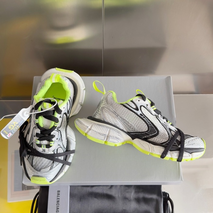 WOMEN SIZE 35-39 Men SIZE 39-45 B*alenciaga Sneaker  Top quality 1:1