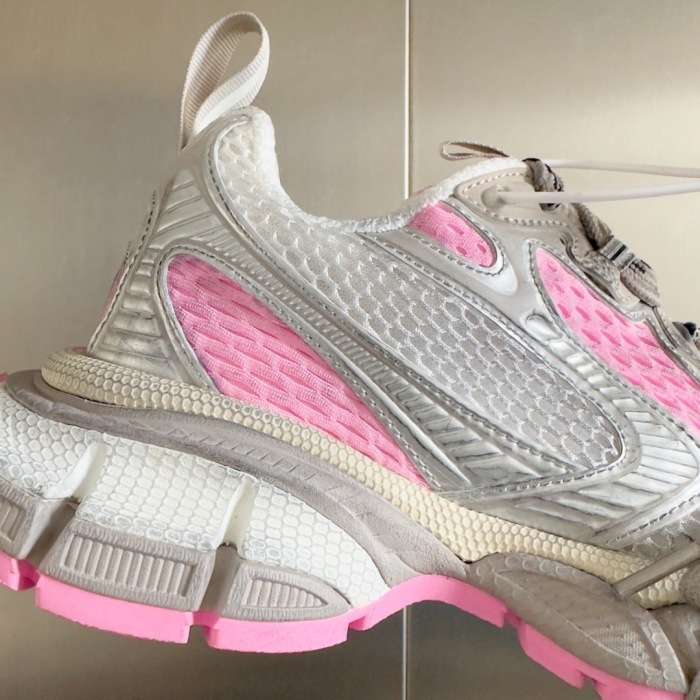 WOMEN SIZE 35-39 Men SIZE 39-45 B*alenciaga Sneaker  Top quality 1:1