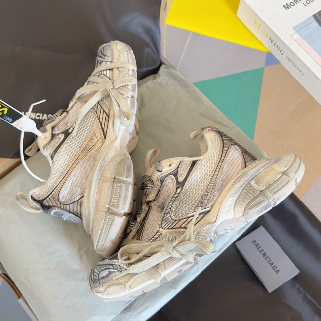 WOMEN SIZE 35-39 Men SIZE 39-45 B*alenciaga Sneaker  Top quality 1:1