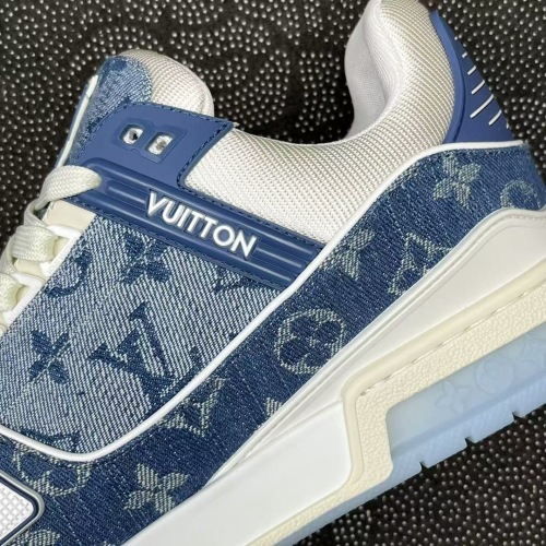 Men  Women  L*ouis V*uitton   Top Sneaker L*V Trainer