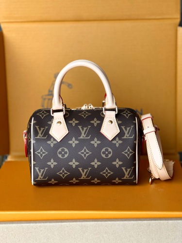 L*ouis V*uitton  Bag Top quality 1:1