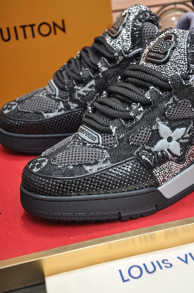 Men  Women  L*ouis V*uitton skate   Top Sneaker L*V Trainer size 35-46