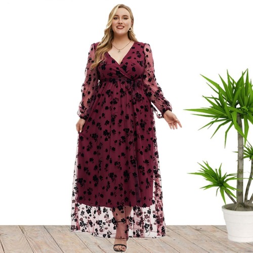 V-neck Long-sleeved Elegant Floral Plus Size Long Maxi Prom Dress