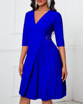 Autumn and winter V-neck fashionable solid color pleated mid-sleeve large size dress