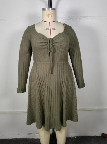Plus size square neck long sleeve short dress