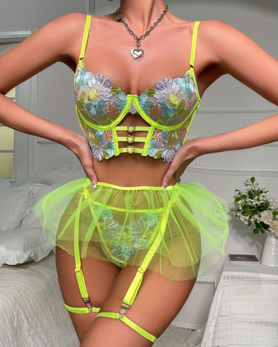 Flower embroidered sexy lace skirt sexy lingerie set