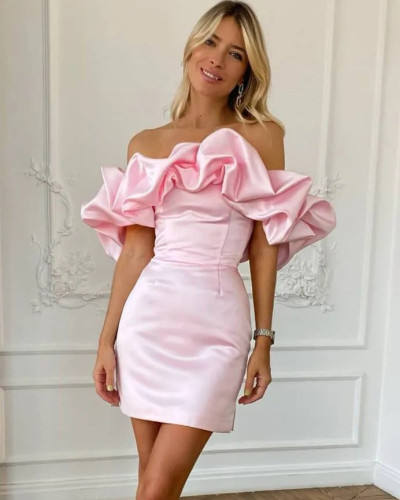 Solid color strapless off-the-shoulder dress