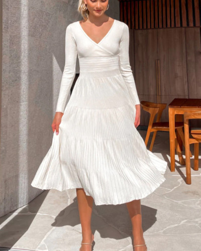 2024 Fashionable Women's V-neck Long Sleeve High Waist Pleated A-Line Long Knitted Dress
