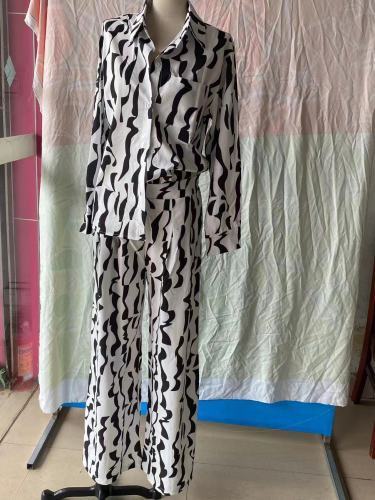 Fashionable printed long-sleeved casual blouse high-waisted straight pants two piece set
